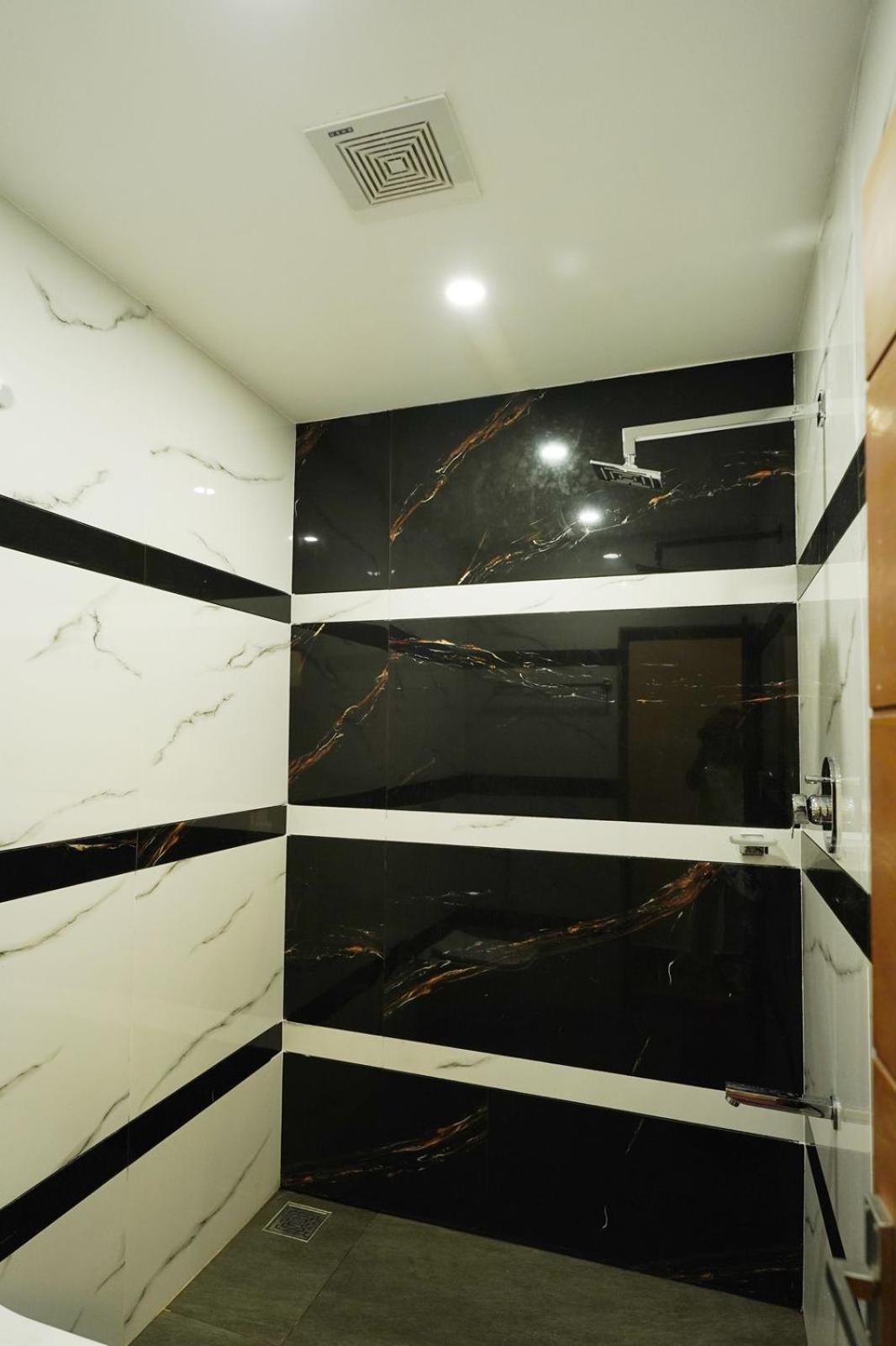 فندق Krishnakripa Premium Residency Kochi المظهر الخارجي الصورة