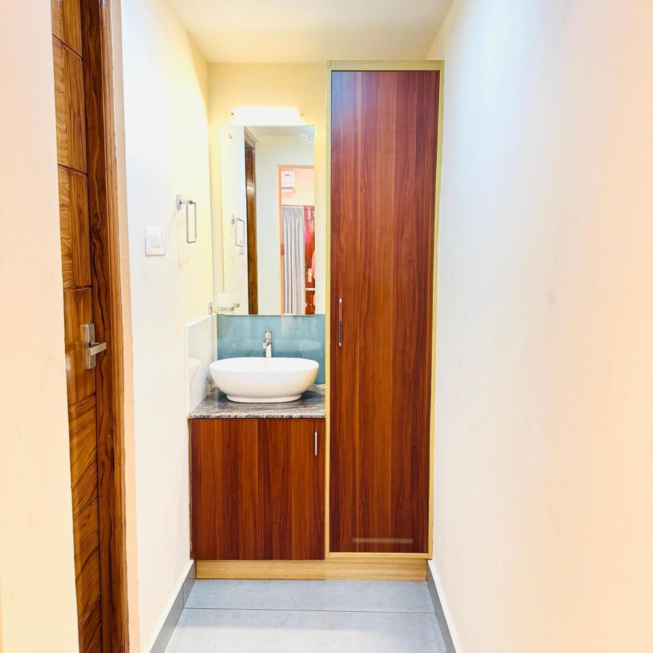فندق Krishnakripa Premium Residency Kochi المظهر الخارجي الصورة